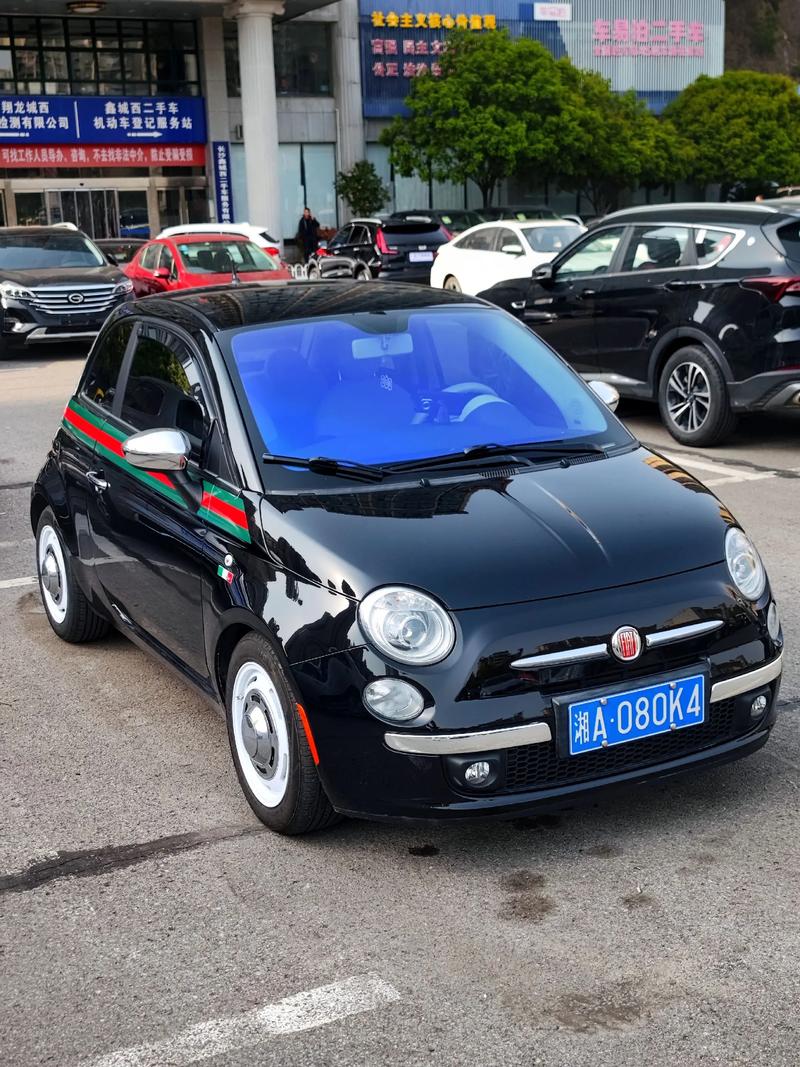 菲亚特500电动汽车,菲亚特500ev