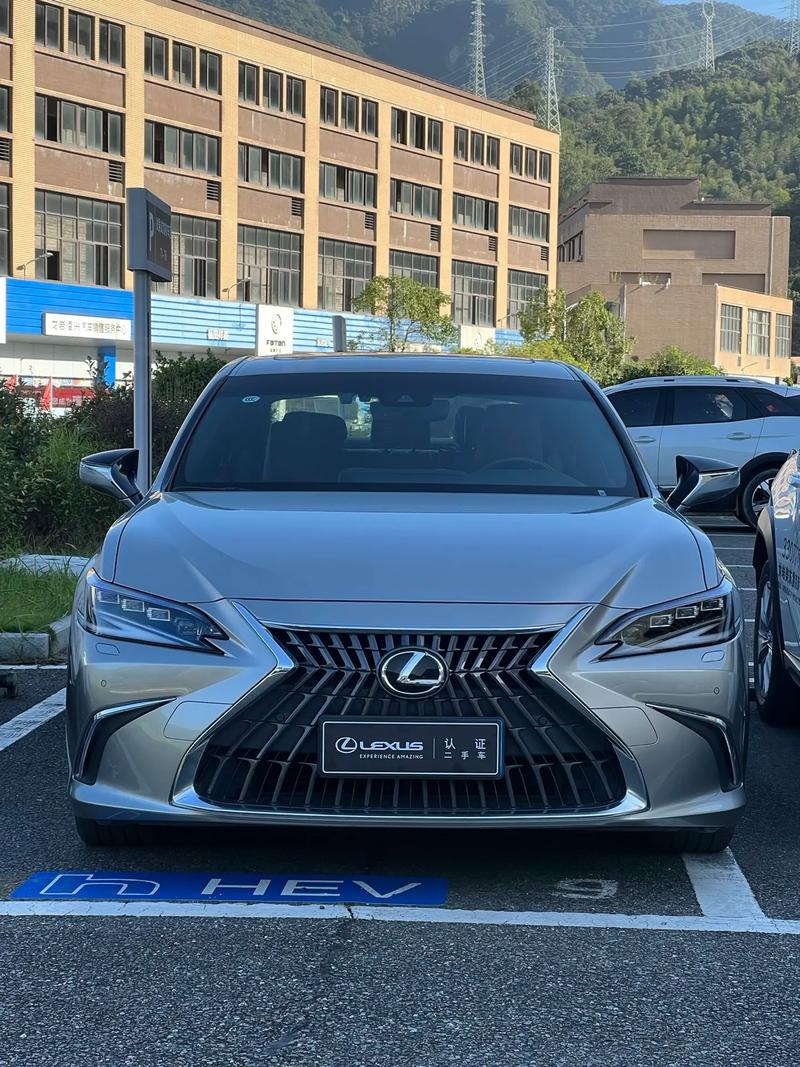 雷克萨斯es300h新款价格suv 雷克萨斯es300h新款汽车之家
