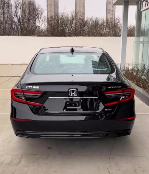 广汽本田雅阁十代图片/广汽本田雅阁第十代报价及图片大全