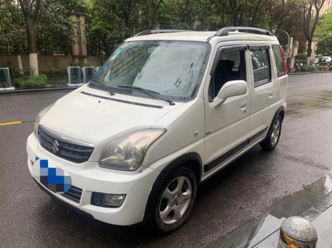 新北斗星和老款北斗星哪个好(新北斗星和老款北斗星哪个好一点)