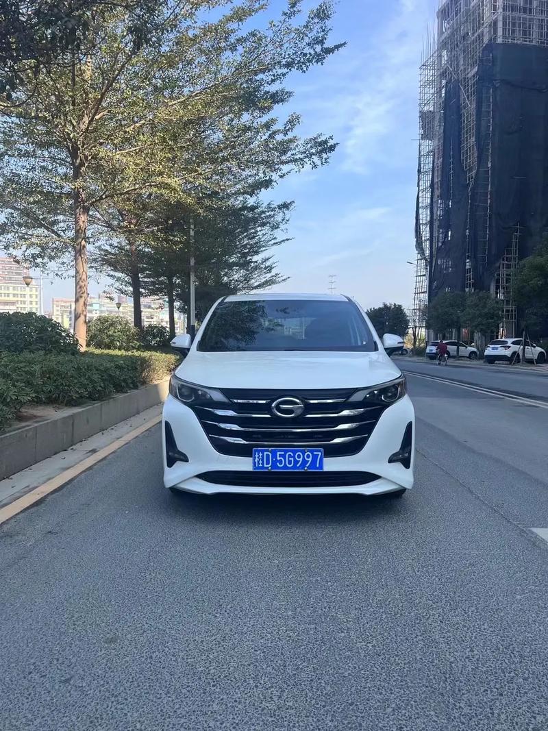 广汽传祺gm6价格多少 广汽传祺gm6价格和图片