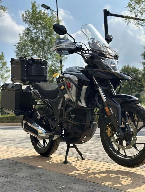 五羊本田190新款猛鸷价格 五羊本田190新款猛鸷带三箱价格