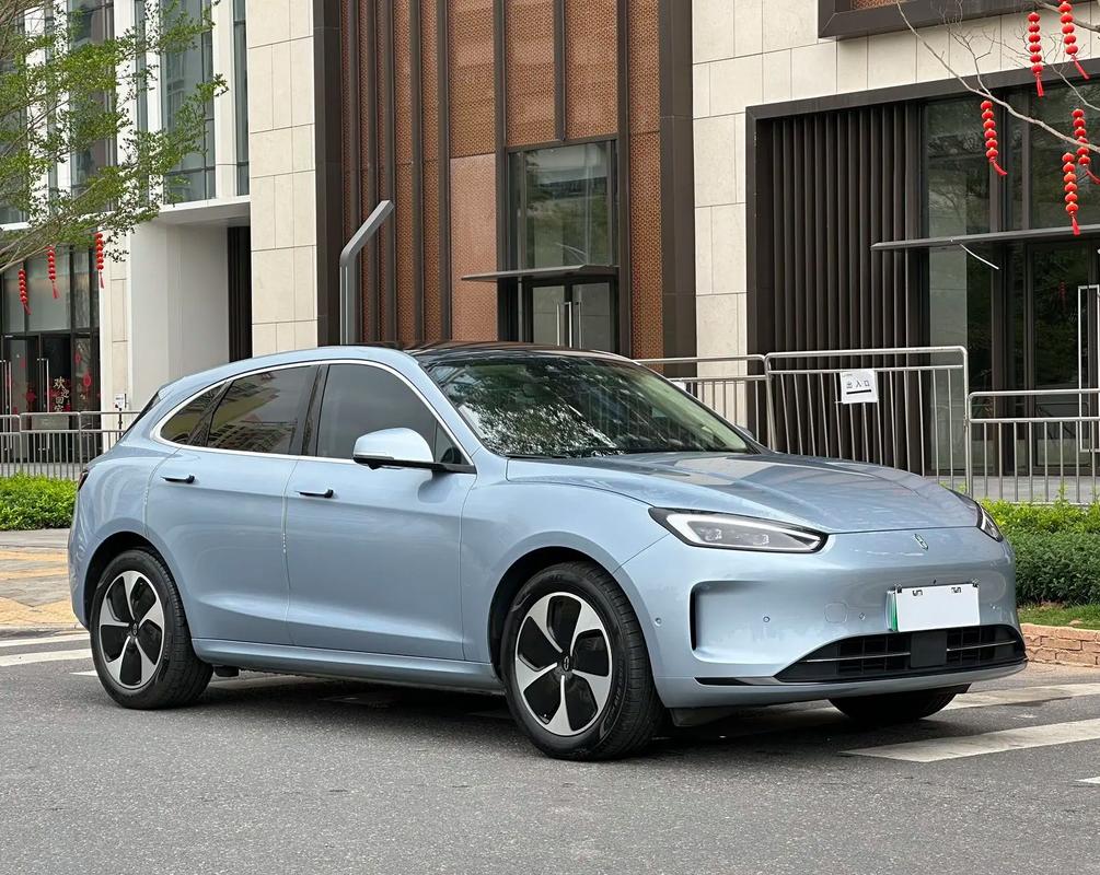 华为汽车新能源m5 华为纯电动汽车