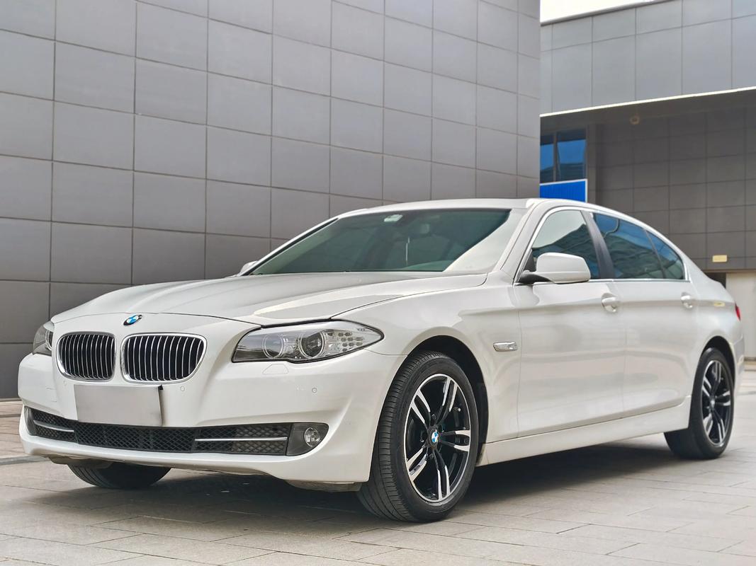 宝马525动力够用吗 宝马5系525动力够用吗